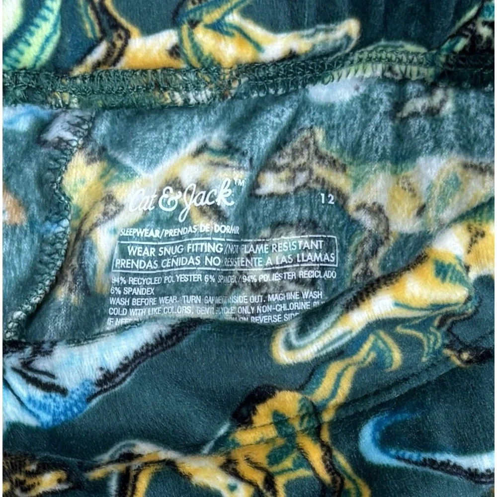 Cat & Jack Dinosaur Pattern Pajama Set Size 12 Green